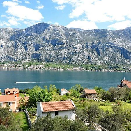 Apartments Krivokapic Prcanj With Bay View Kotor Buitenkant foto